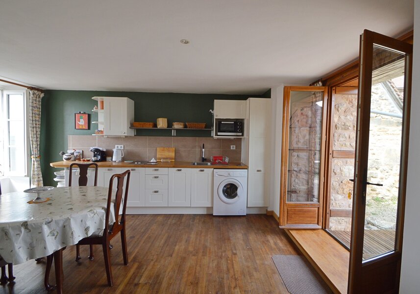 GiteWorld's tweet photo. Welcome to Joli Canard, a stylishly decorated holiday rental that you will instantly feel at home in. https://t.co/bmLUde4QlF 
.
#giteworld #gite #gites #gitesinfrance #frenchgites #france #frenchproperty #holidayrentals #propertyabroad #visitfrance #voilavillas_dordogne https://t.co/i9xRCtLnK4