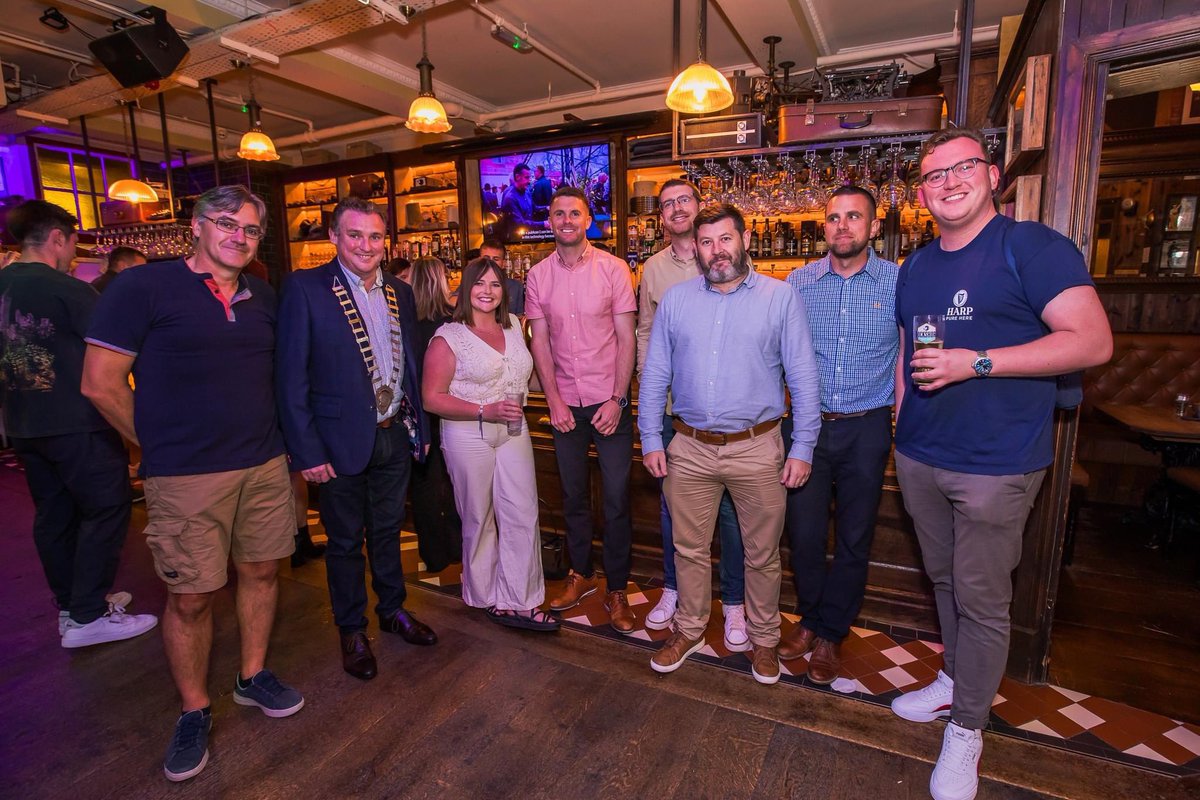 DwyersOfCork's tweet photo. We were delighted to host this years @vfipubs Cork City Branch End of Summer BBQ.
Huge thanks to all who attended on Monday night along with all those who supported.
#vfipubs #purecork #corkpubs #corkcitycentre #dwyersofcork https://t.co/DBeXrhwmRv