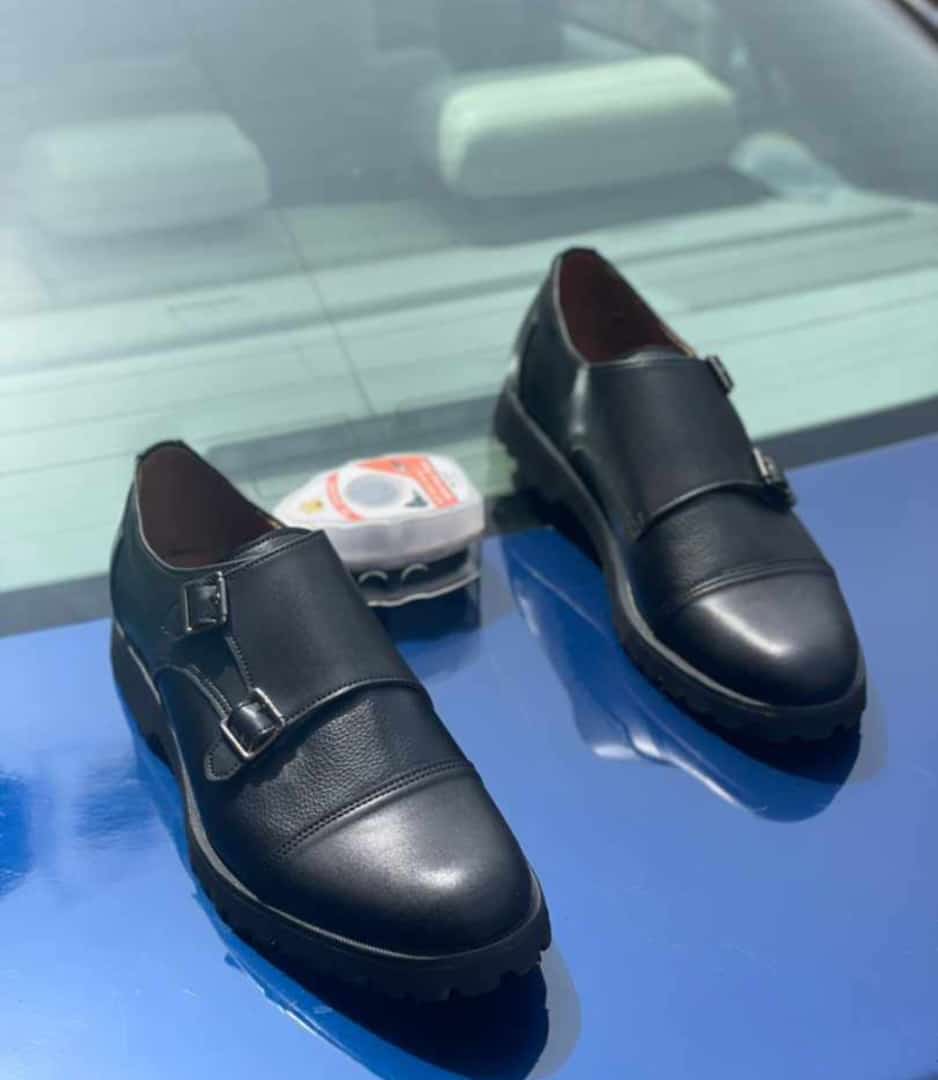 A journey of a thousand miles begins with a fabulous pair of SHOES from SHOESPAXE. Let's Handcraft a pair for you. All sizes are available 💯. ✅🌏 You can ask for samples. Delivery is nationwide. 🎊 👏 💐