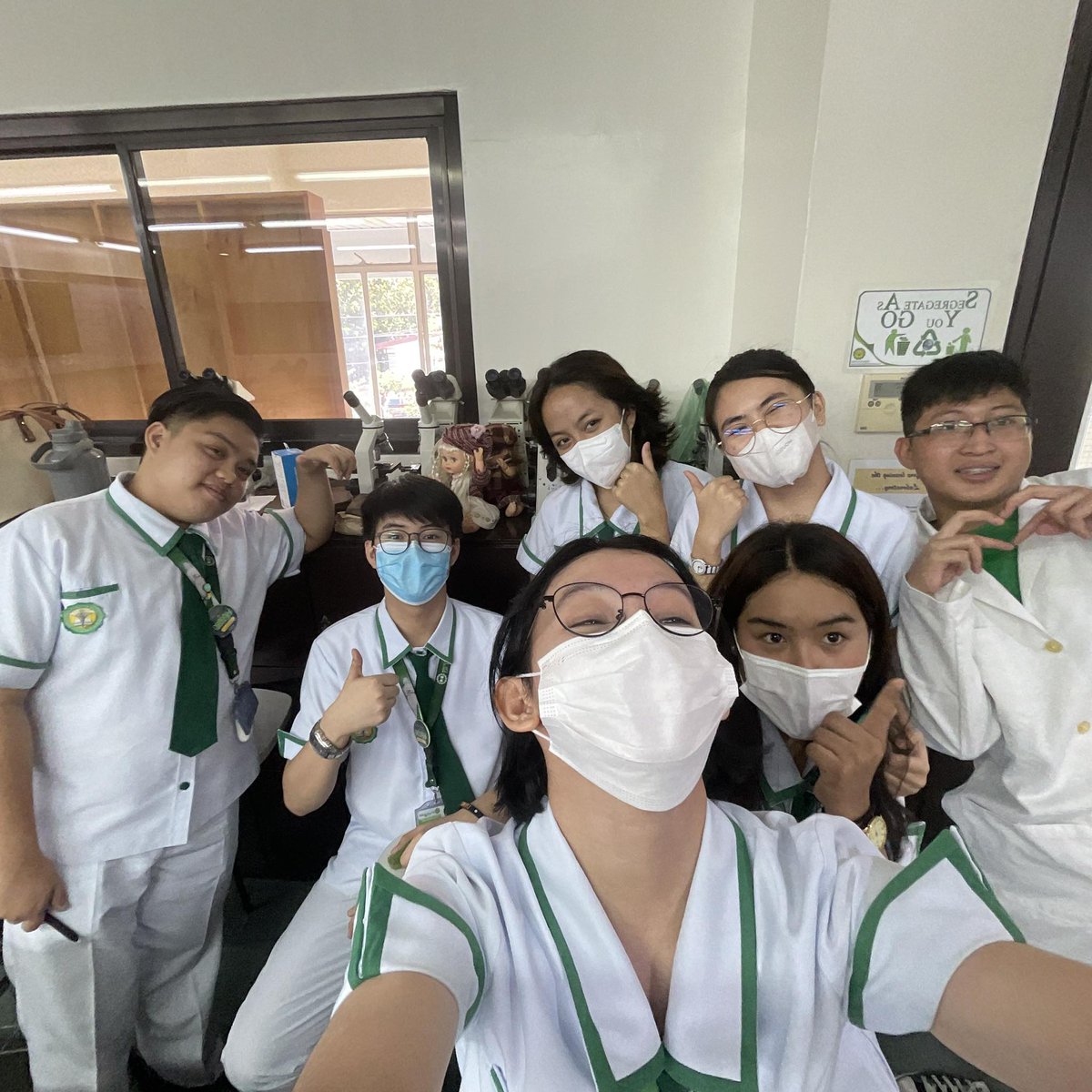 cranium_shsshs's tweet photo. — wenk wenk diaries s1e1
sep 11, pagod na kami

#ReCourseHSI https://t.co/DIw7dYt25j