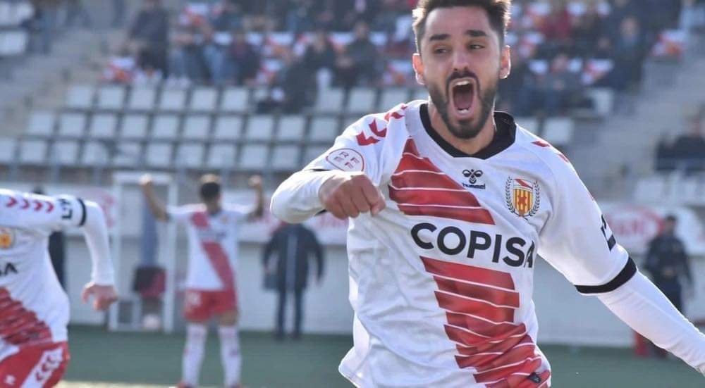 TertulionGandia's tweet image. 🚨ULTIMA HORA🚨 
💣Fichajes 💣

✍️ Una info de 𝗦𝗥 para #radioMarcaGandía 📻 (107.0FM) y #ElTertuliónGandía 📺
💥 El #CFGandia negocia la llegada del delantero asturiano #ÁLEX𝙂𝘼𝙍𝘾Í𝘼 (29)