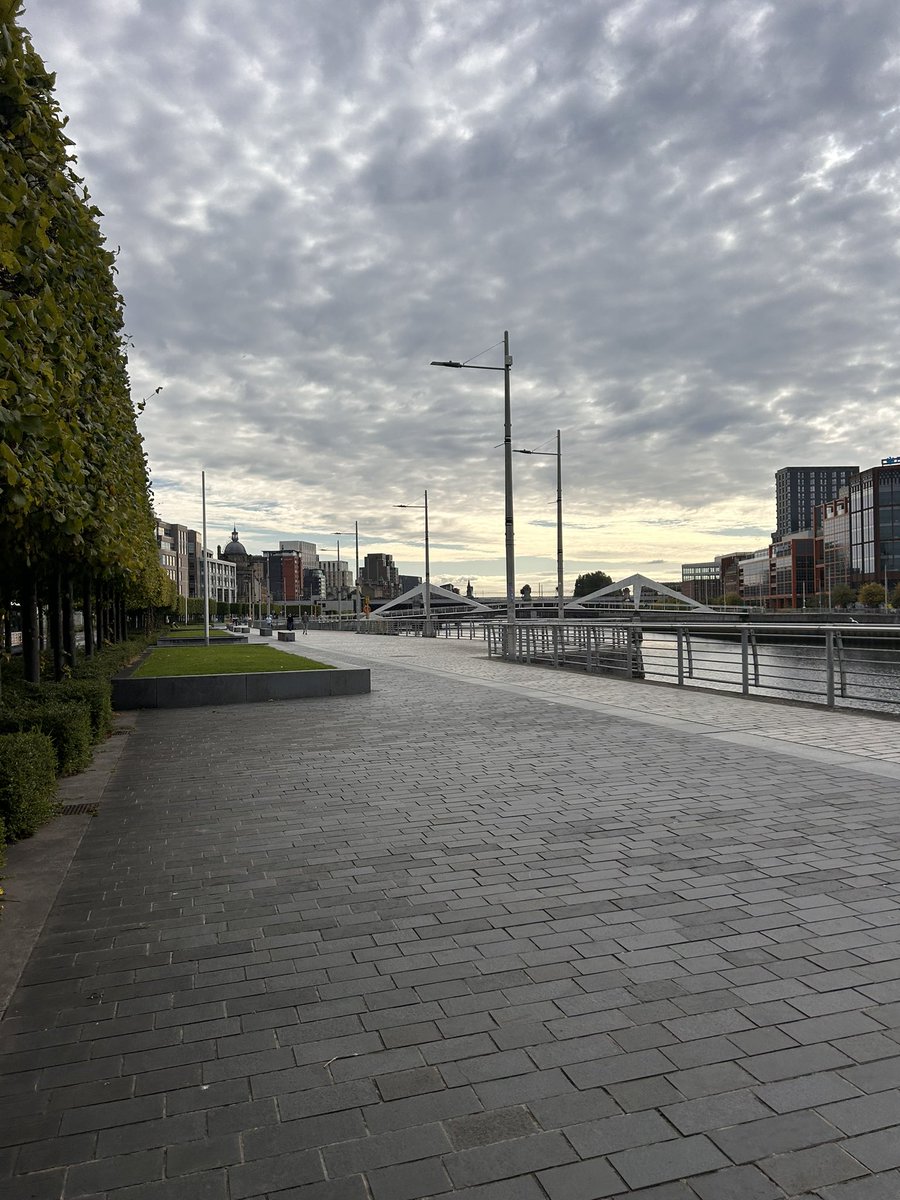 Dr Joy Probyn (@joyprobyn) on Twitter photo Beautiful morning in Glasgow. On way to #bsawes23 to present our research on working mums in lockdown and implications for flexible working post-pandemic <a href="/eileenac24/">Eileen Cunningham</a> <a href="/_ZoeyJones_/">Zoey</a> <a href="/EveBlezard/">Dr.Blez</a> <a href="/jessvelloza/">jess</a> <a href="/UoS_HealthSoc/">UoS Health & Society</a> <a href="/Salford_SocPol/">UoS Social Policy</a> #sociology #gender #Scotland Beautiful morning in Glasgow. On way to #bsawes23 to present our research on working mums in lockdown and implications for flexible working post-pandemic <a href="/eileenac24/">Eileen Cunningham</a> <a href="/_ZoeyJones_/">Zoey</a> <a href="/EveBlezard/">Dr.Blez</a> <a href="/jessvelloza/">jess</a> <a href="/UoS_HealthSoc/">UoS Health & Society</a> <a href="/Salford_SocPol/">UoS Social Policy</a> #sociology #gender #Scotland