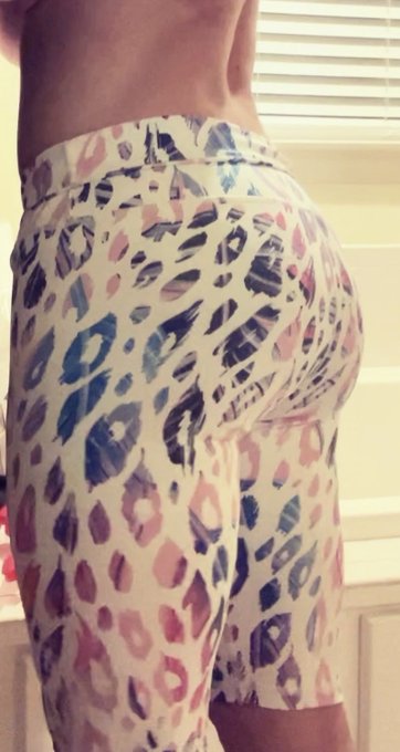 #booty #gym #workout days ⁦ https://t.co/1L1xOc1C06<a href="/tag/booty"class="tags">#booty</a><a href="/tag/gym"class="tags">#gym</a><a href="/tag/workout"class="tags">#workout</a>