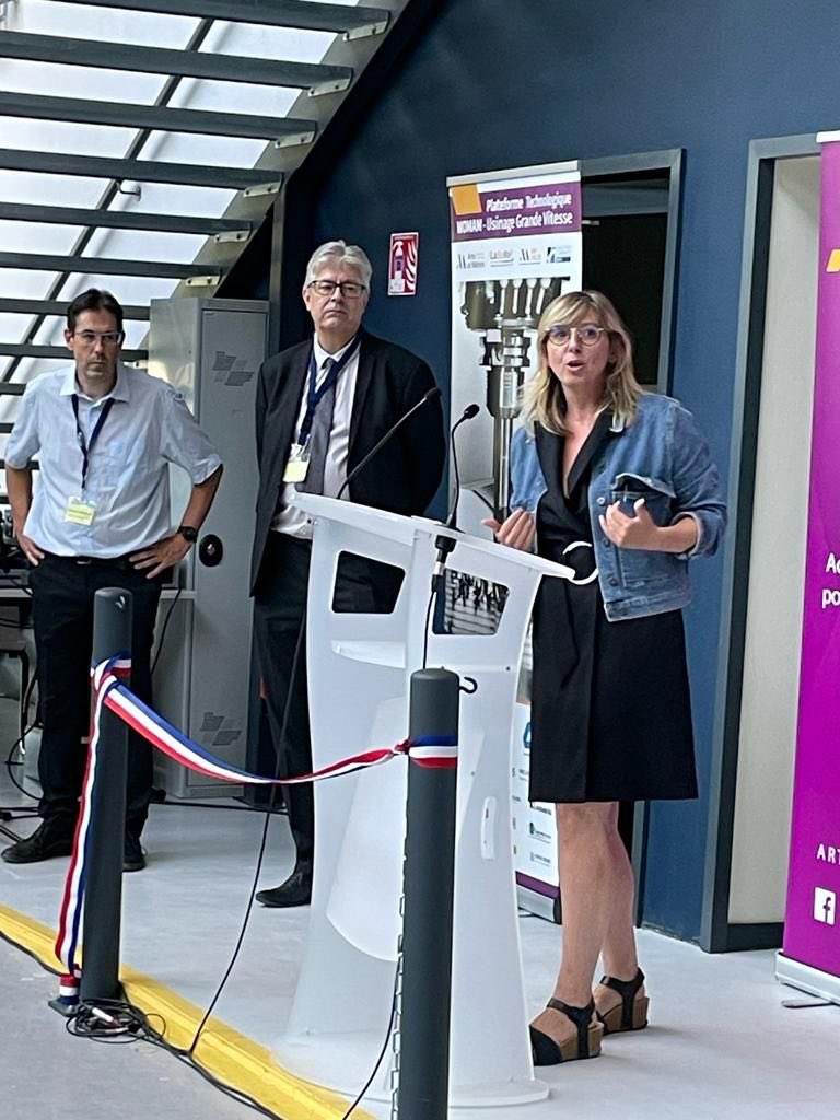 ♦️ @Laeti_M82 était présente à l’inauguration de la plateforme WOMAM de l’Ensam de #Cluny

⚙️Ces nouveaux équipements, financés à hauteur de 540K€ par la région, viendront accompagner la formation des étudiantes et étudiants, la recherche mais aussi nos entreprises industrielles