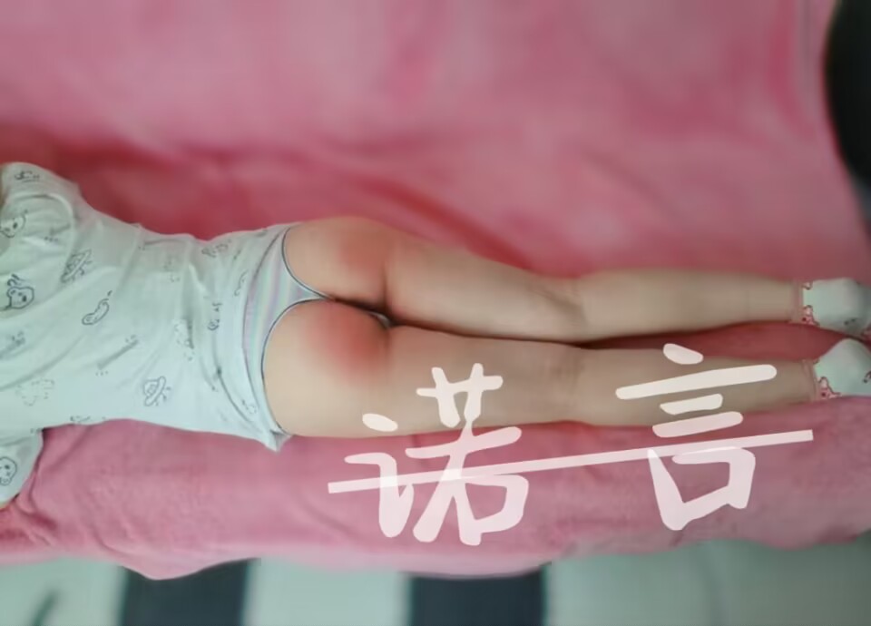 脆皮🍑又来了<a href="/jsxl_Spanking/">及时行乐</a> 
#打屁股 #sp #spank #小圈 #训诫 #女贝 #男主 #管教