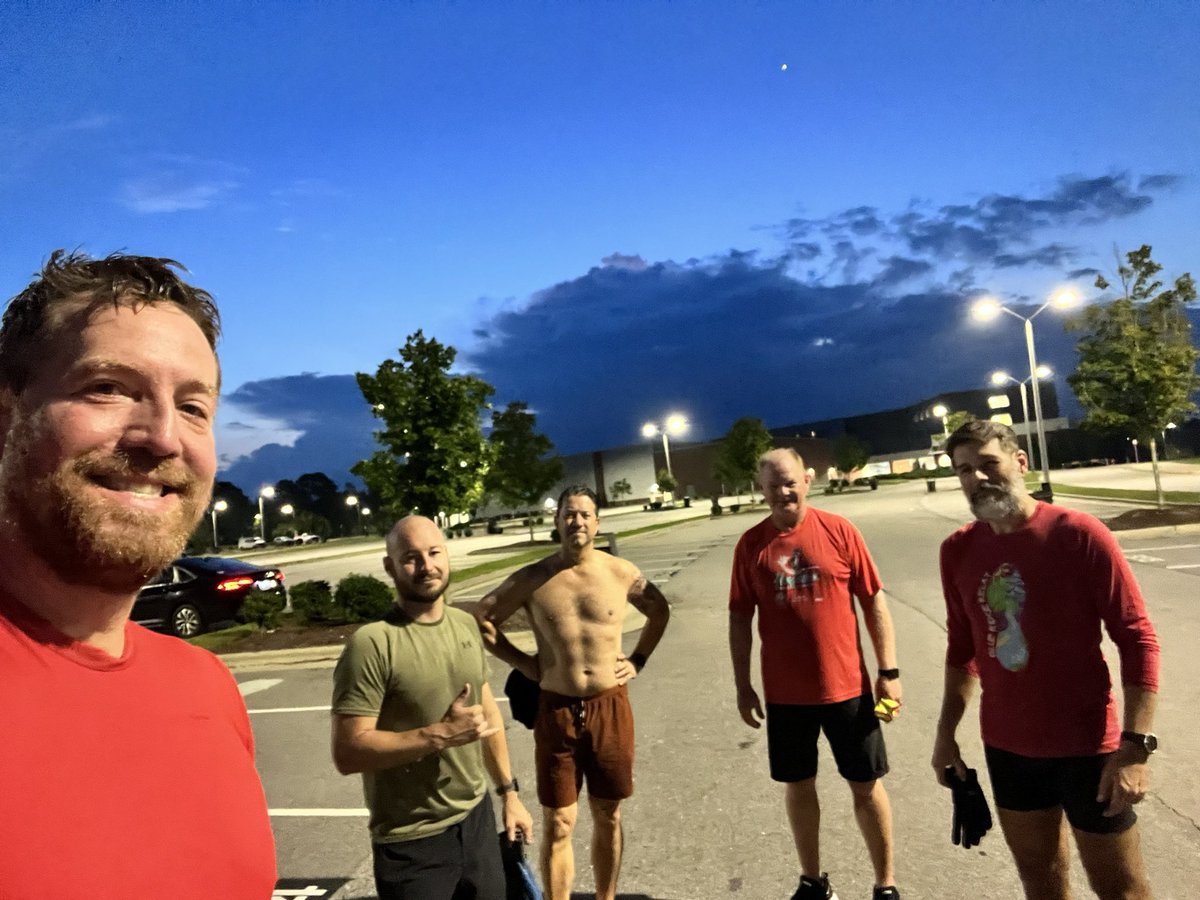 5PAX put in work at Schoolhouse. An extended WaR to loosen up. 2x partner circuit with merkins, squats, LBCs, and should work while second partner did an out and back to 1,2,3, then 4 💡poles. Various planks then mosey back to home base for Mary. Full attendance at Angie’s for 🍳