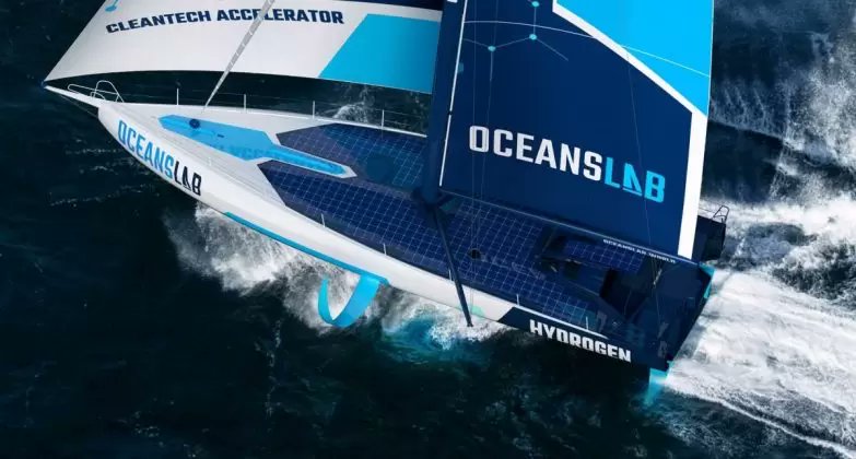 vaielettrico's tweet photo. #OceansLab per solcare gli oceani con i foils e la vela ⛵️mentre per le manovre, fino a 150 miglia di autonomia, c’è l’#idrogeno. La sperimentazione avverrà con la barca (classe Imoca) dello skipper britannico Phil Sharp ⛵️⛵️⛵️https://t.co/Vh0inpFCaX https://t.co/zK3AMV8PT6