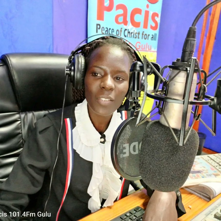RadioPacisGulu's tweet photo. DAILY PRESS REVIEW |2-3PM 

Knowledge is wealth and therefore, #Felista &amp; #Shasha are here to help you be rich. Tune in now!
#radiopacisat19 
#PeaceOfChristForAll 
@FellyFelly12
@DailyMonitor @newvisionwire 
@ugcatholics https://t.co/37CqiChANi