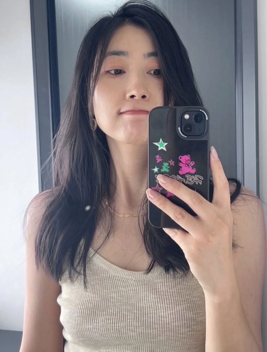 Anx701's tweet photo. @ChineseWSJ 青山绿水彩云间,不羡鸳鸯不羡仙~
https://t.co/Co9A958xWu https://t.co/JMSU6yZzqR