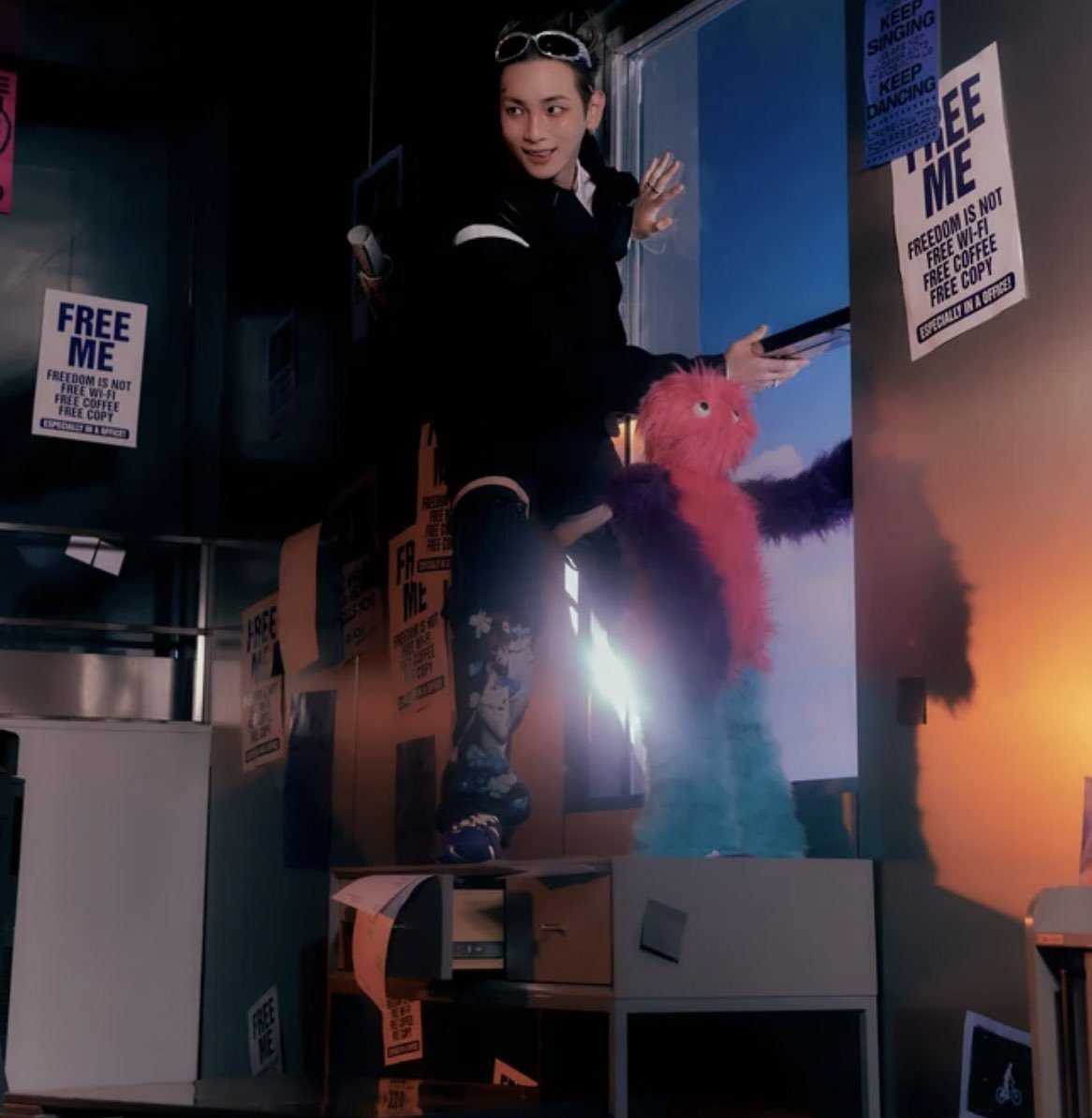 kiebumssi's tweet image. this baddie should've been in the mv more