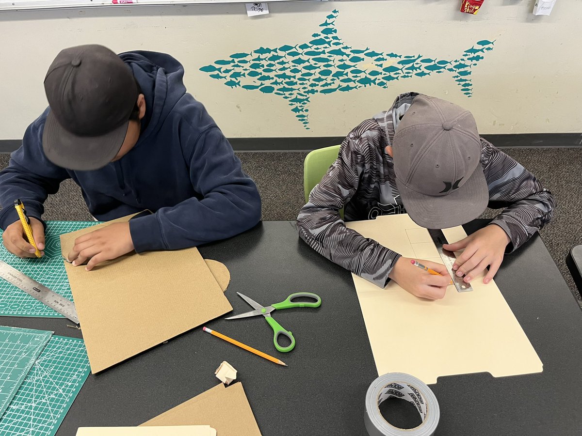 Emma Ford Larsen tweet media