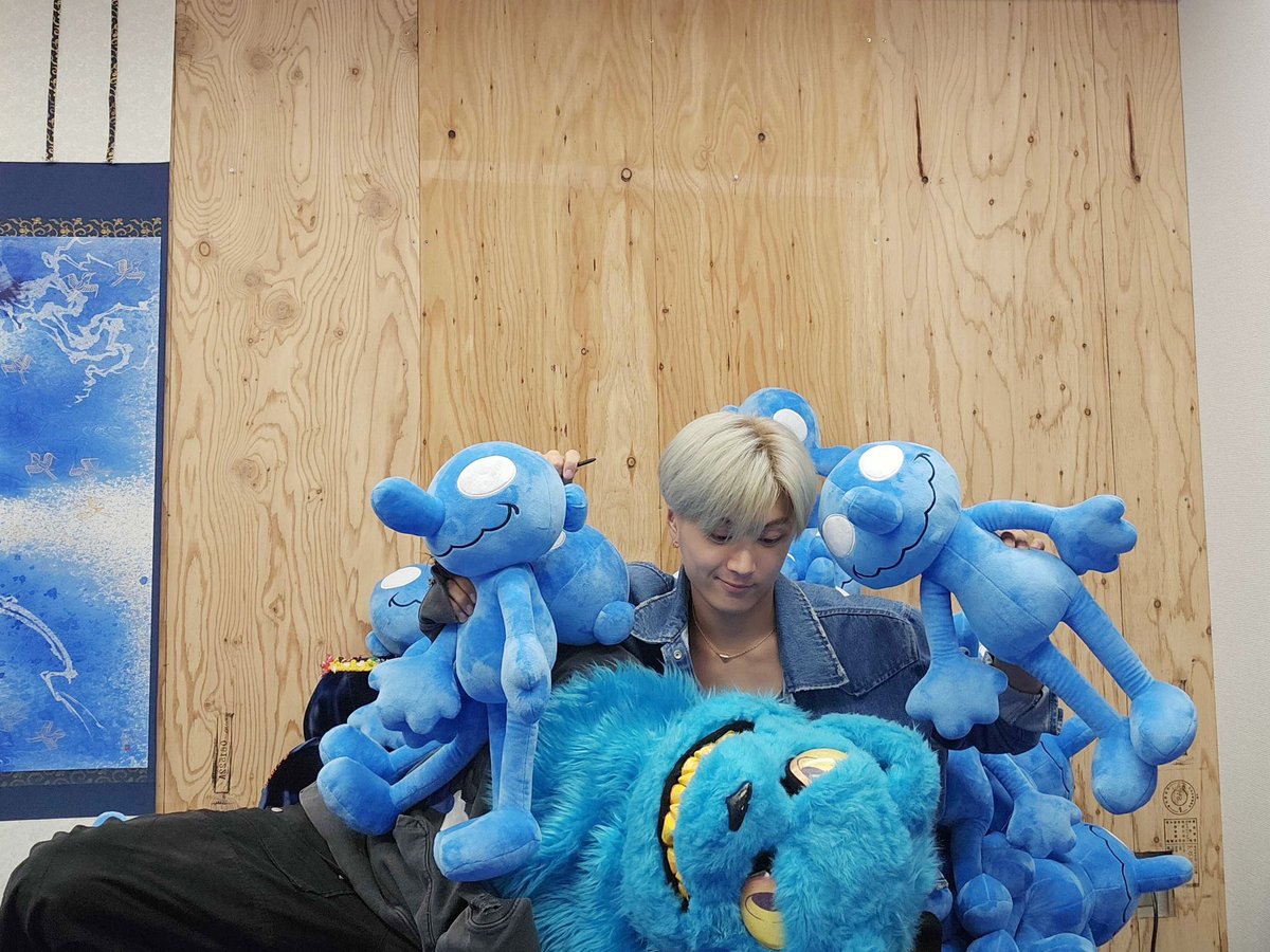 enhypenweverse's tweet photo. [ #제이’s Post ] 230914

#JAY: With my friends!!💙

@ENHYPEN_members @ENHYPEN #ENHYPEN #엔하이픈 https://t.co/7bkgZ2K18X