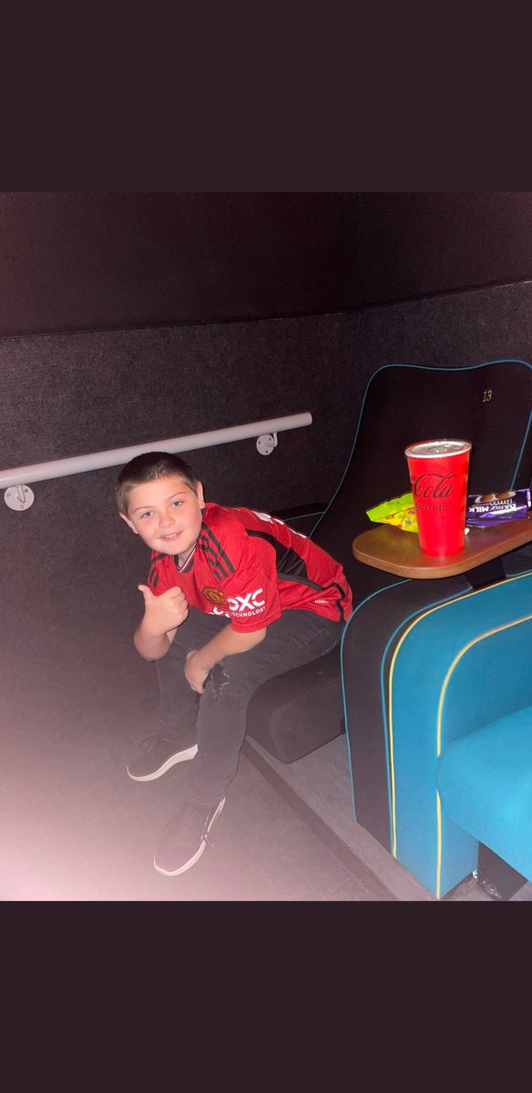 Off on a mid-week cinema treat with his <a href="/cazgrundy/">Caz</a>.....so happy they have the cinema all to themselves 🍿🍫🥤 xxx