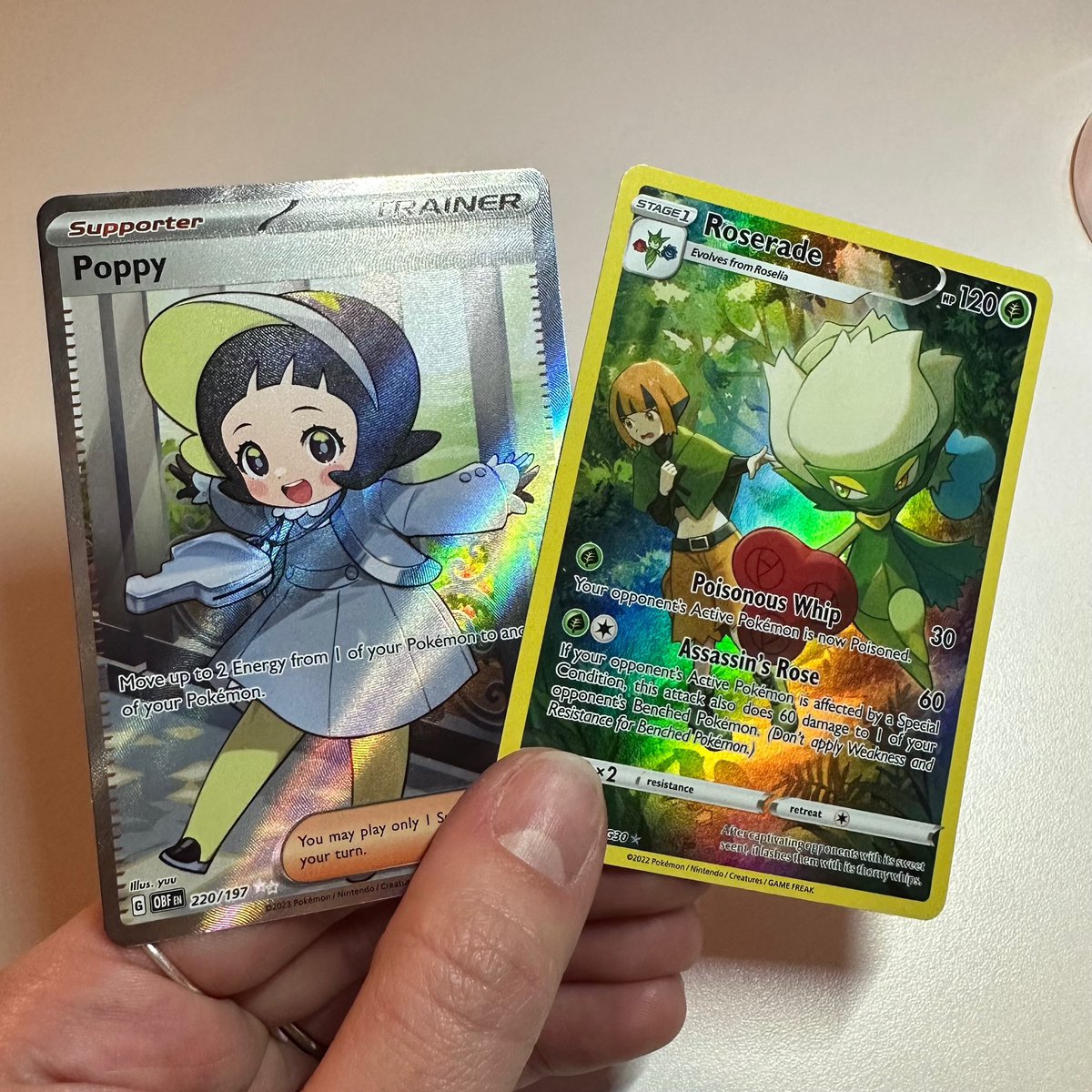 2023 Trainer Poppy 220/197 Full Art