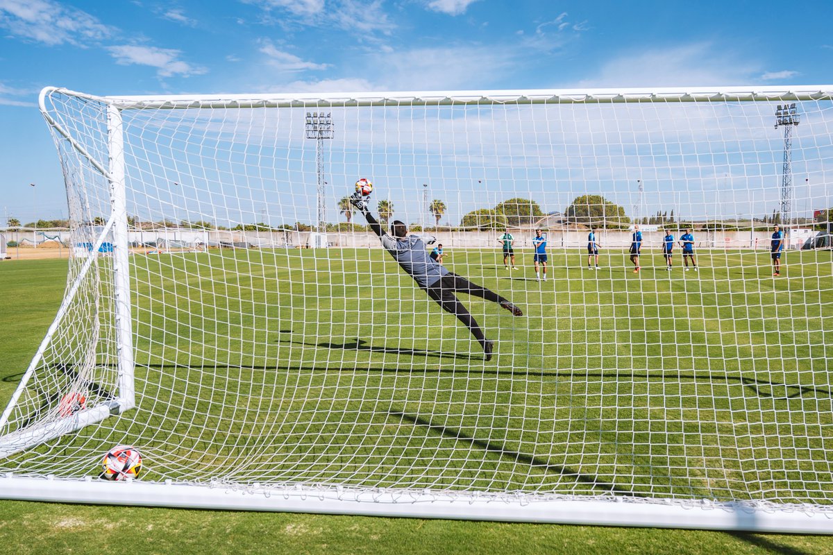 🧤 ¡PORTERAZOS! 🔒

#𝙑𝙖𝙢𝙤𝙨𝙅𝙪𝙣𝙩𝙤𝙨 #𝙑𝙖𝙢𝙤𝙨𝙍𝙚𝙘𝙧𝙚