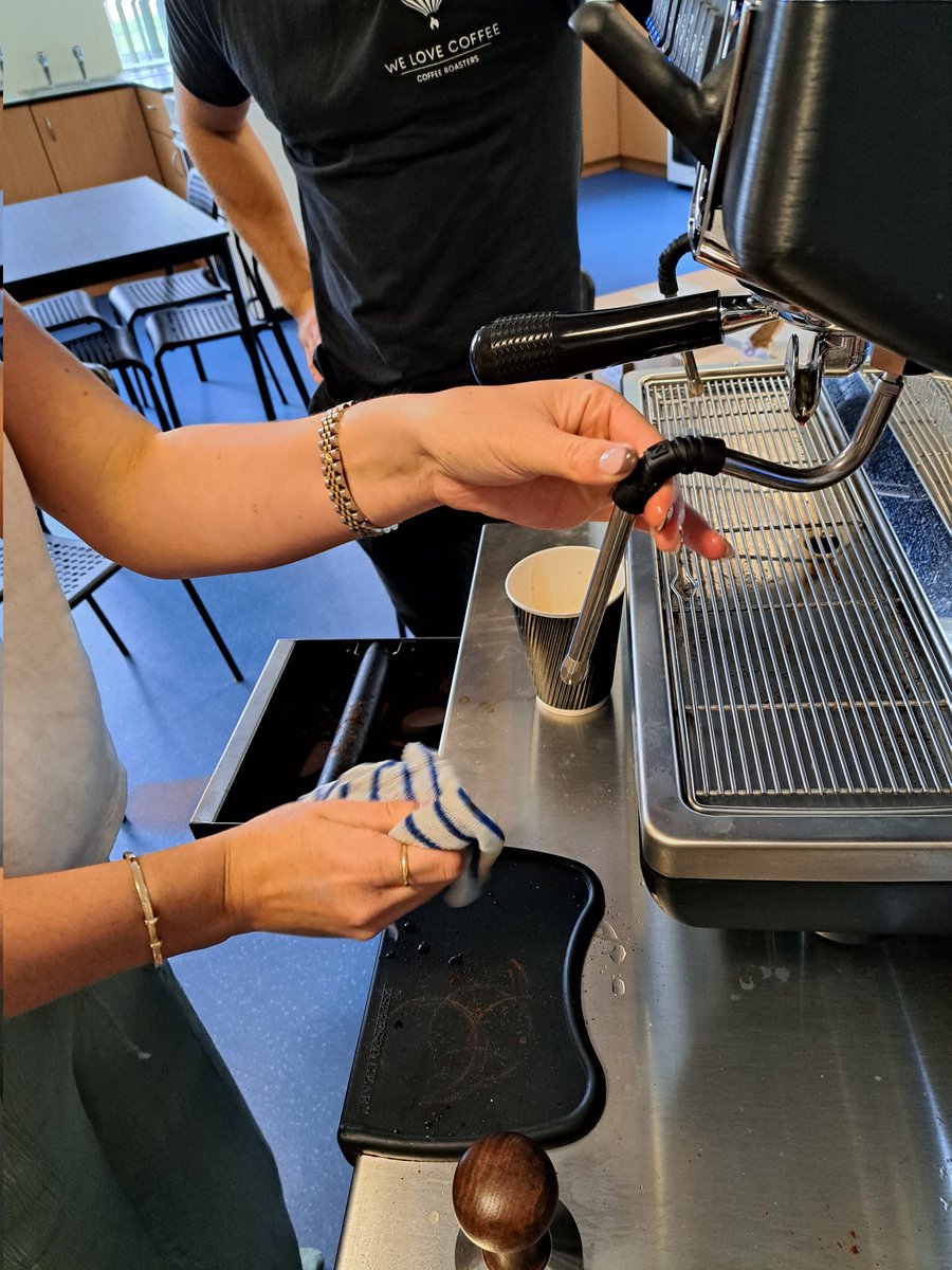 KAHomeEconomics tweet media