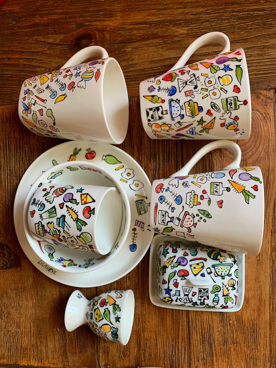 Regalos preciosos…. Todo se puede personalizar pintandoplatos.lilahexe.es/2018/05/conjun…