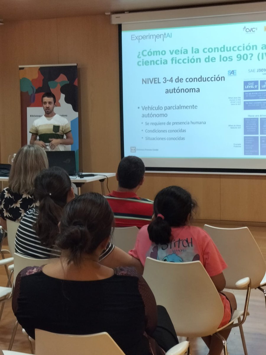 CVC_UAB's tweet photo. Què és la conducció autònoma i en quin punt de desenvolupament es troba actualment? 🚘
Ens ho explica el Dr. Gabriel Villalonga, investogador #CVC, a la sessió d'avui d'#ExperimentAI. https://t.co/1QJf1x6kau