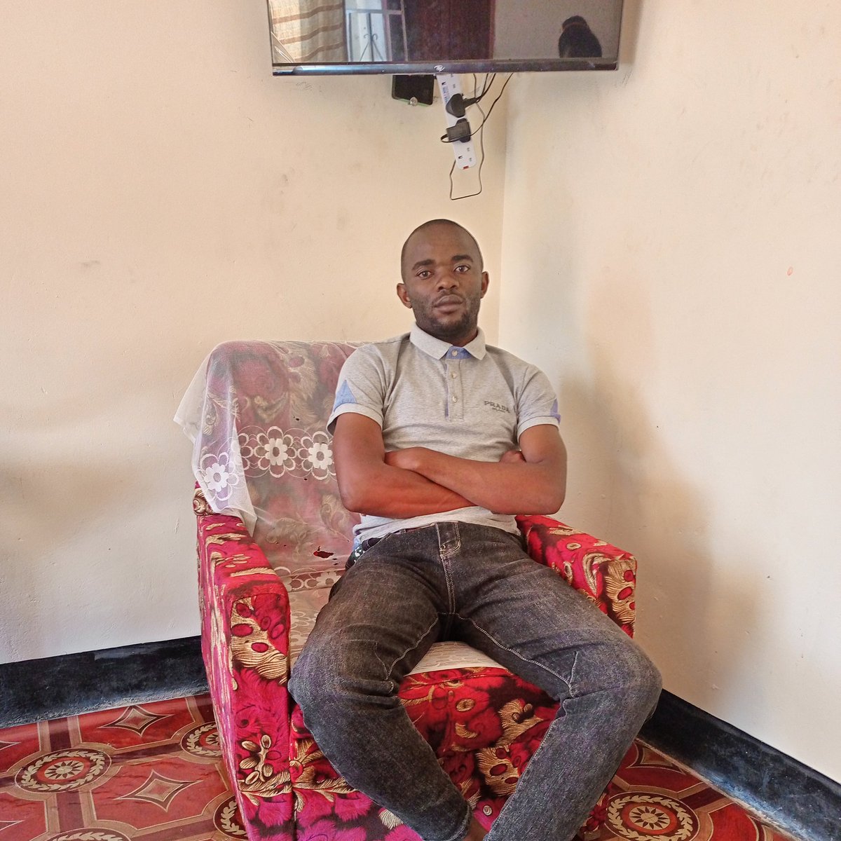 musinguzi_oded's tweet photo. #NewProfilePic https://t.co/KcbuUVaxby