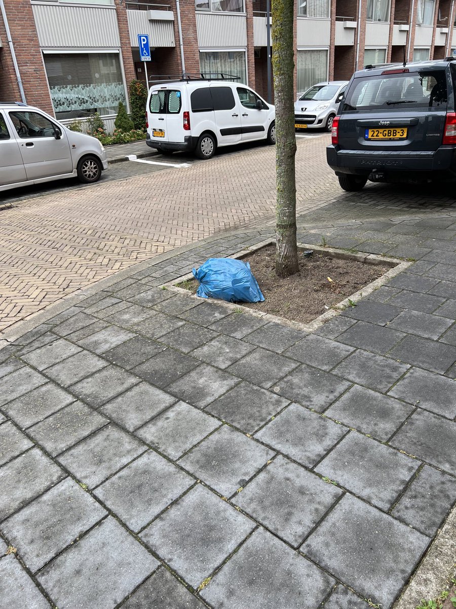 EJ Br🕊kkenrijder tweet media