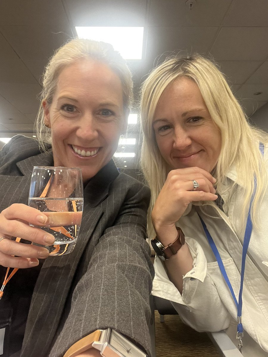lucyingram's tweet photo. Applying a growth 🪴 mindset on Day 1 of the Rethink Social Media workshop in London learning 🤓 how to add ⬆️ maximum value 🔥 in my marketing. Everyday is a school day! 👩🏼‍🎓 #rethinkandgrowrich

We’ve discussed everything from #TIFF23 to #aliens 👽 

Bring on Day 2 @PaulOMahony https://t.co/KJXbIPNQgs