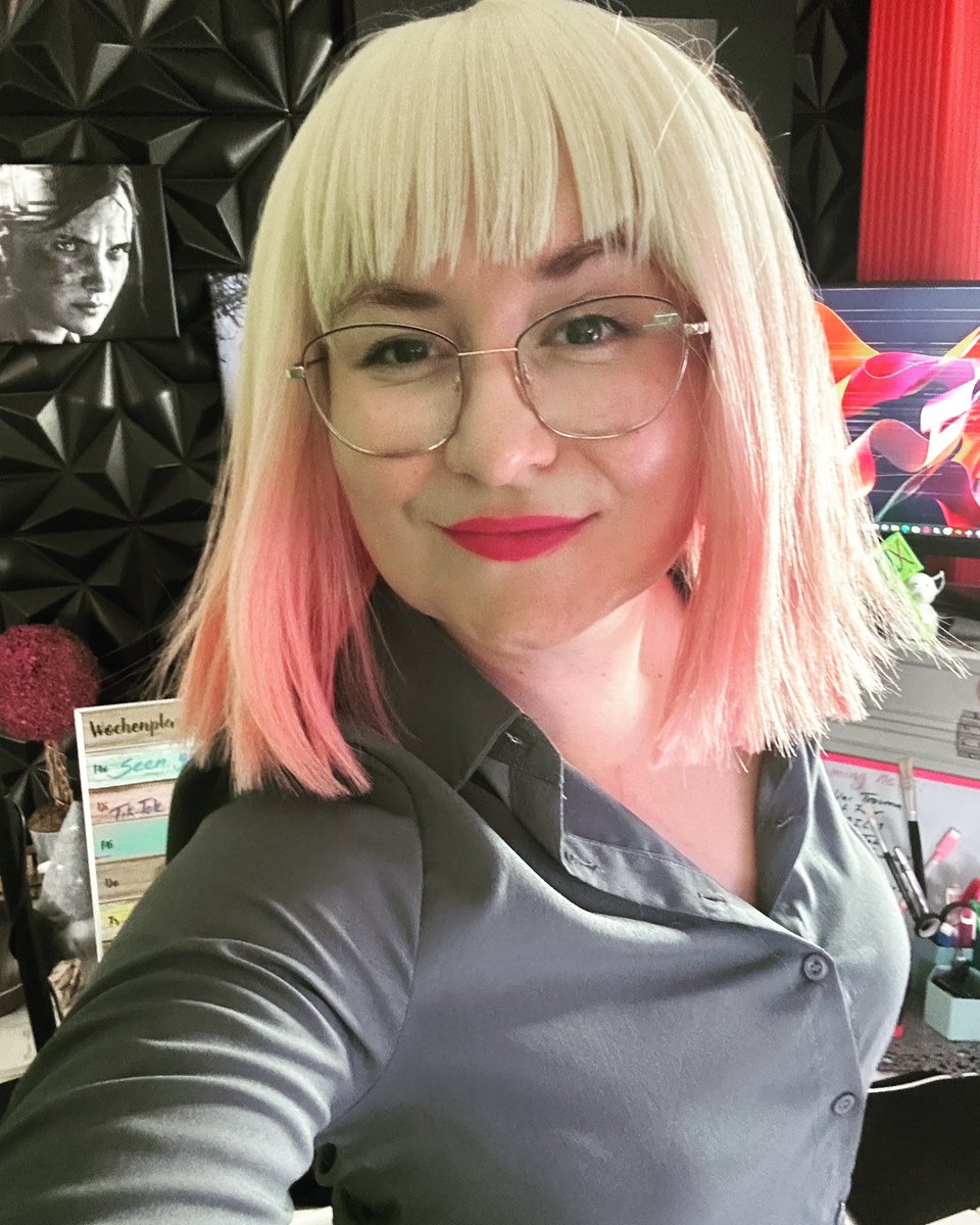 MiMiX_stream's tweet photo. https://t.co/NO5KQtqyR6

Die Hosen sind inzwischen  voll aber lasst uns noch einmal zum Endspurt antreten 💥. Gleich ist Start 😍. #twitch #livestream #game #Mittwoch #unterhaltung https://t.co/9Uwgl47kDq