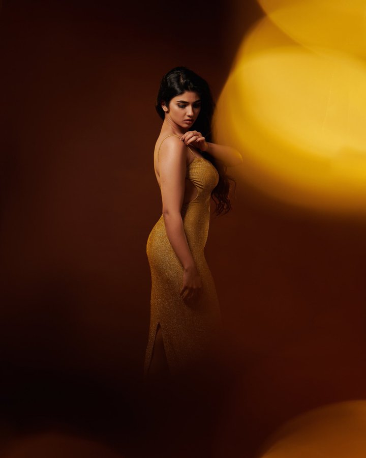 F566dPlX0AApIuN?format=jpg&name=900x900