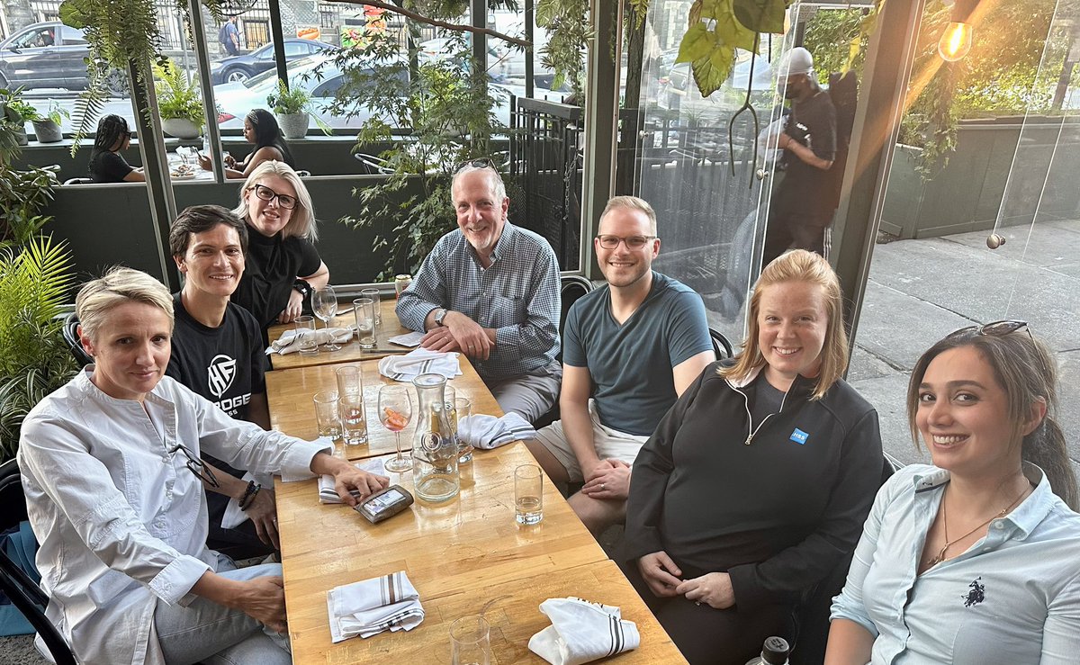 Dr. Padgett’s last day at City College‼️

His professionalism, knowledge, and enthusiasm have been a valuable asset to the team. We all are sad to see him go, but very excited for the new opportunities that lie ahead for him in San Diego!
Best wishes on his new adventures🥂