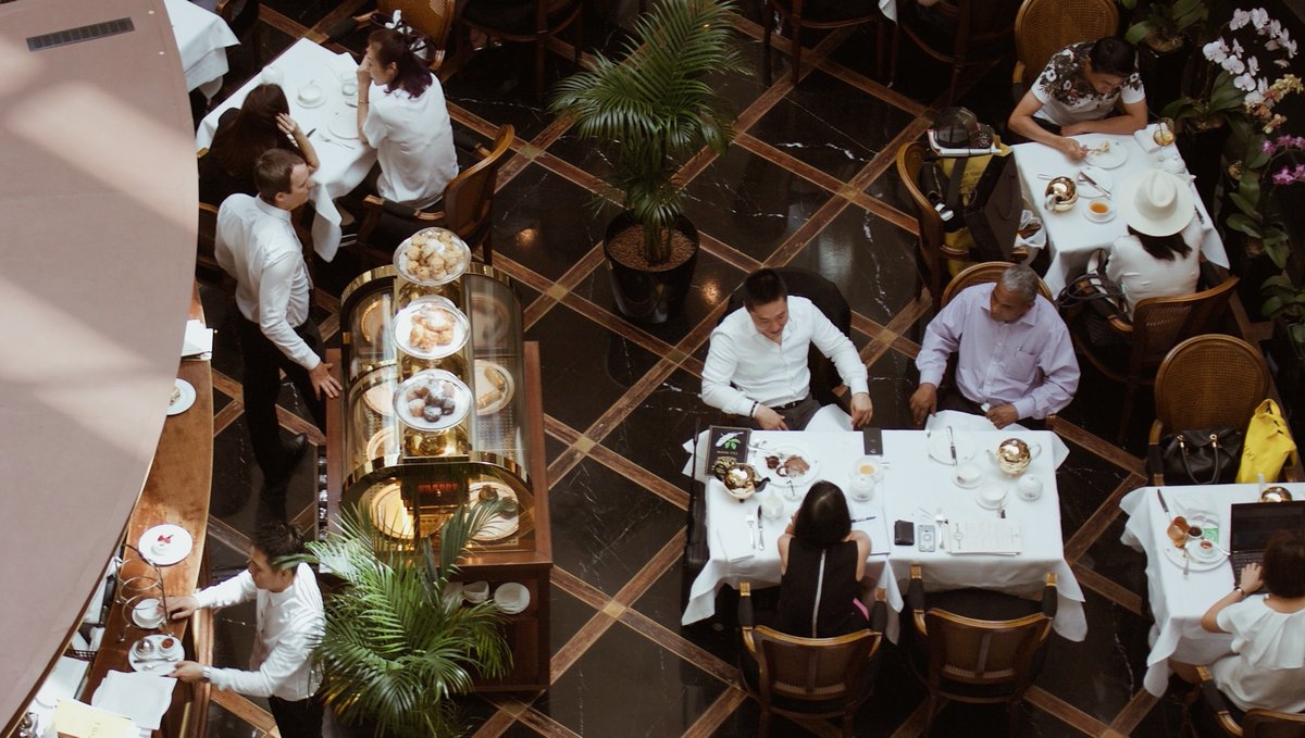 getknowbie's tweet image. High restaurant employee turnover? It could be costing you up to $5,864 per employee. ⏳💰 Equip your staff with #Knowbie’s training to boost confidence, skills, and retention rates. Visit getknowbie.com.

#CostOfTurnover #EmployeeRetention #TrainingMatters