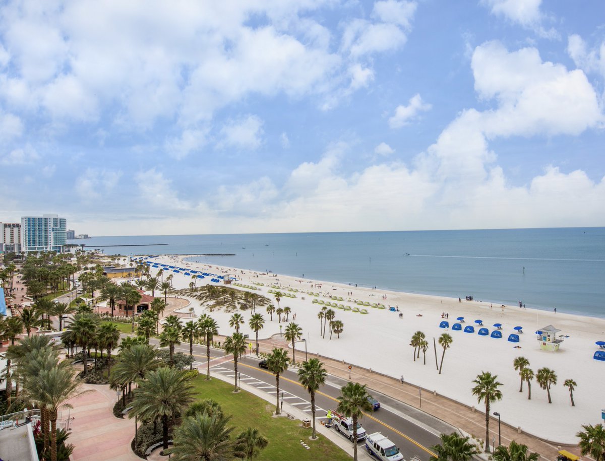 Laura Davidson PR tweet media