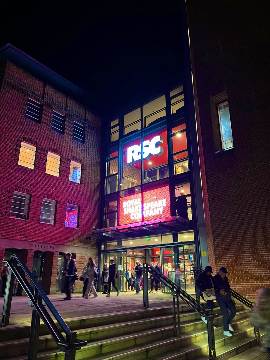 Loved my first visit to <a href="/TheRSC/">The RSC</a> for our <a href="/IndigoLtd/">IndigoLtd</a> team away day - really enjoyed last night’s #Macbeth and being back there today for some time time with the team!