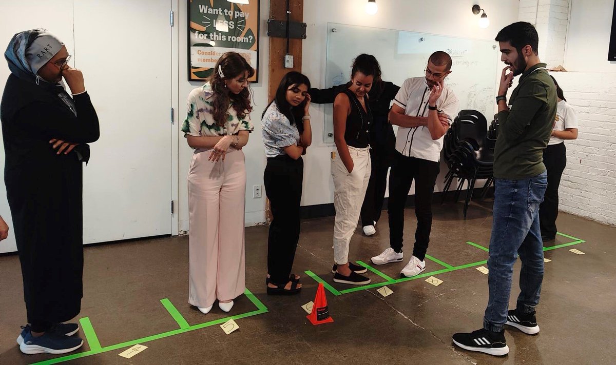 Refugee youth took charge at the WES Youth In Design pilot program last month, helping design employment programs tailored to fellow displaced young people.  

The program is the outcome of the 2023 Going the Distance report: ow.ly/VxJm50PLbxM

#Refugees
#Youth