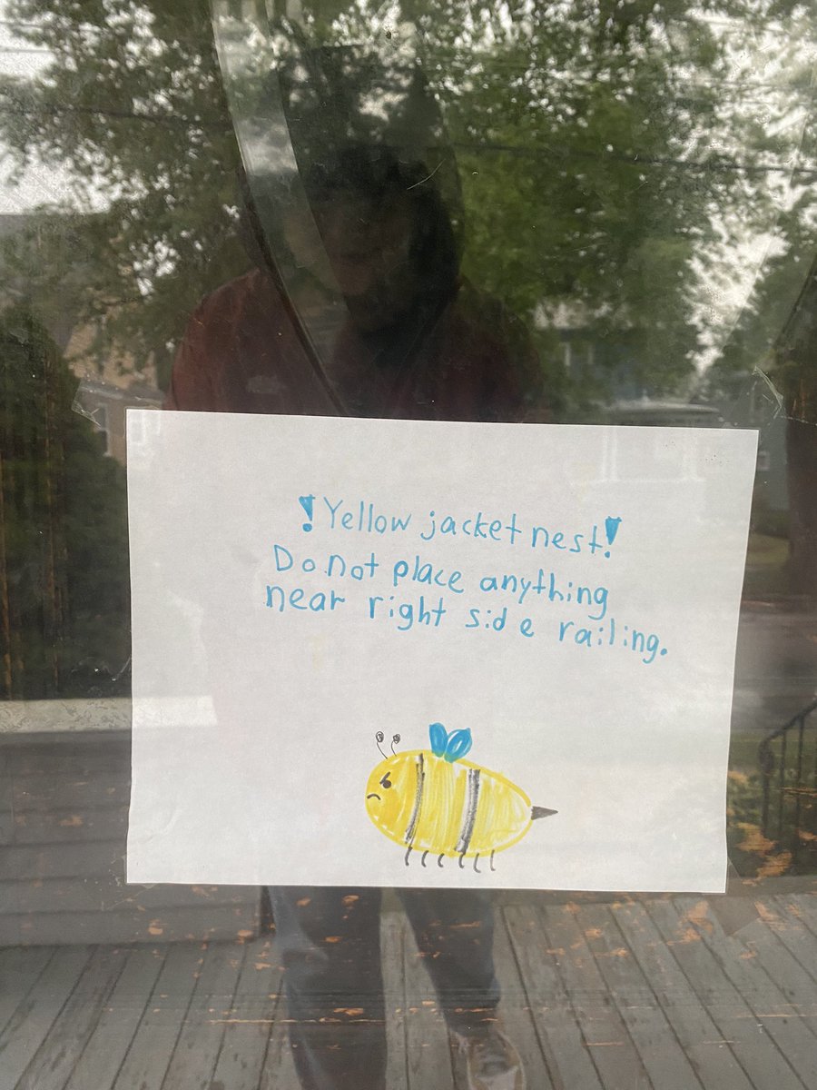 alissandra4mht's tweet photo. Had so many great convos in Ward 2 this morning, despite the rain. Folks are excited to vote for a solutions-oriented candidate for Mayor, and that’s June! #MHTPolitics https://t.co/2IRy2ZhiNe