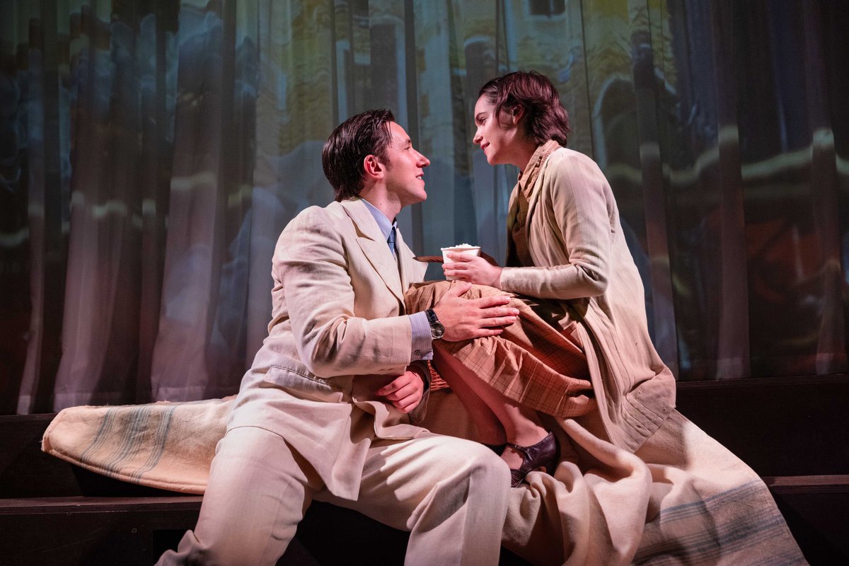 RebeccaMusical tweet media