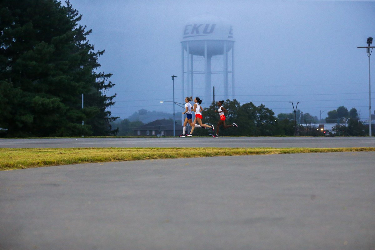Foggy morning workout 😶‍🌫️

#GoBigE | #NCAAXC23 | #RunPanorama