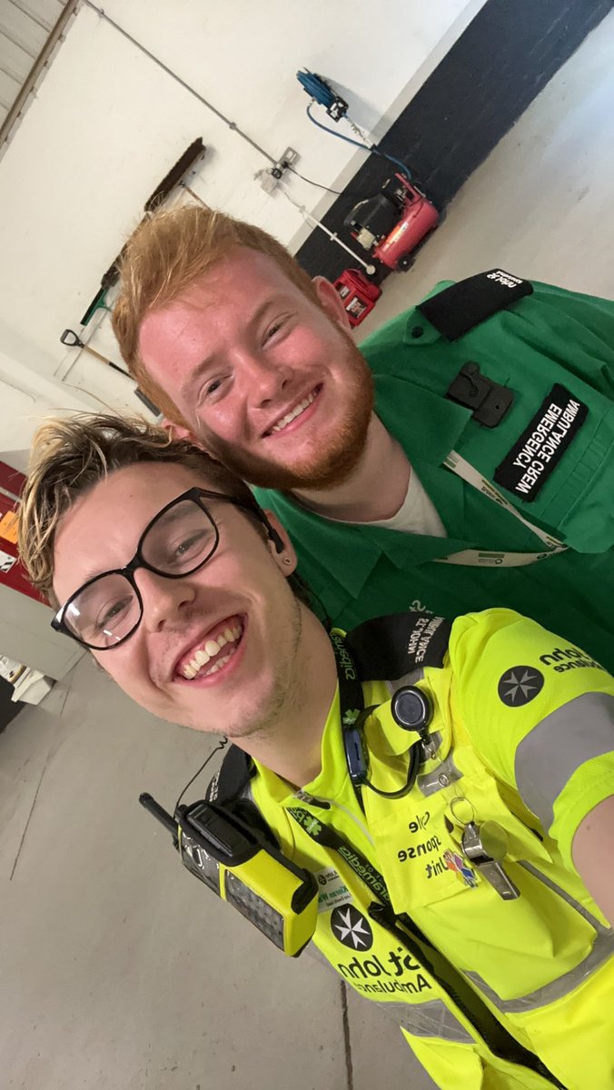 KmswardWard's tweet photo. Sunday saw @Great_Run showcase 60,000 plus runners at the #GNR and what a great day it was for all! Myself and my @stjohnambulance colleagues across the route in many different capacities made for a great shift! https://t.co/FhdzXSmNR0
