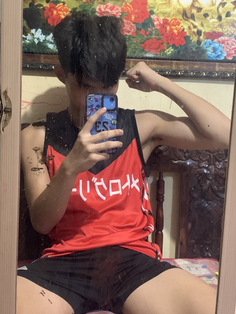 Itsmie_Peanut's tweet photo. 💪 https://t.co/a6GP9VXIR4