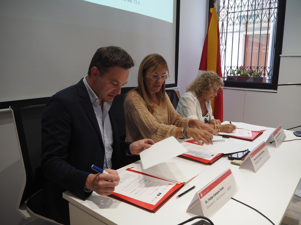 AGBARclients's tweet image. 🤝 A #RubíCity implementem el #ProgramaONA Activa&apos;t amb l&apos;@AjRubi i @CreuRojaCAT.

Impulsem projectes socials que contribueixen a la inserció laboral de les persones en situació de vulnerabilitat.

👉 Informa-te&apos;n: agbarclients.cat/ca/-/desplegue…