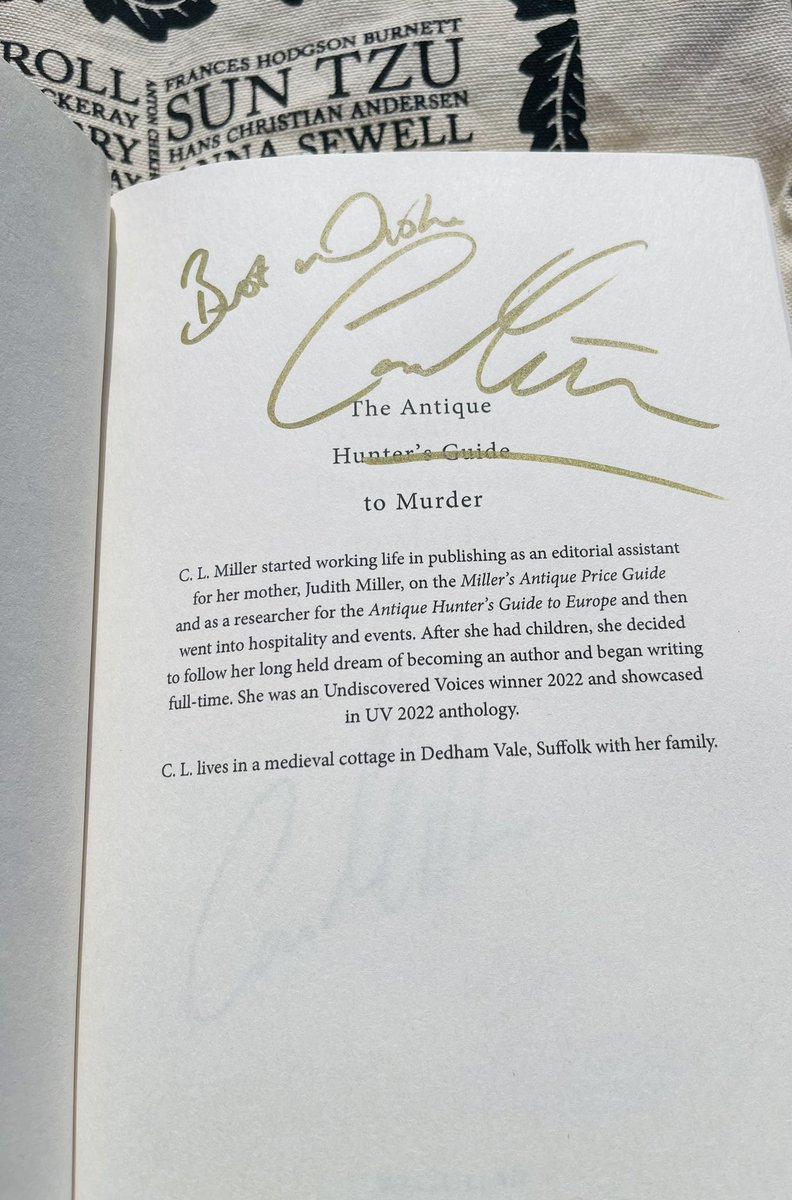 foxlanebooks's tweet photo. Book bloggers and reviewers… I have a little comp for you!

I have a signed proof copy of The Antique Hunter’s Guide to Murder by @CLMillerAuthor (out in ‘24) plus lovely tote bag

Just like + follow both us and Cara to enter. UK Only. This is a review copy and not for resale. https://t.co/UJ9bOxoh1X