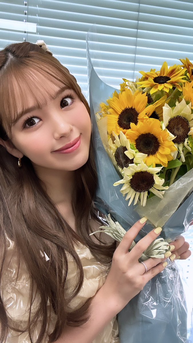 0220nicole's tweet photo. 💕💕 https://t.co/PMN55MmdXc