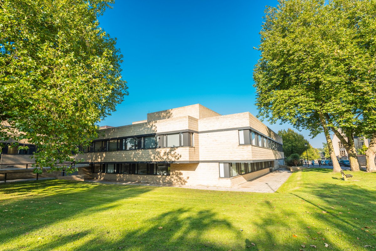 OxfordLawFac's tweet photo. Vacancy: Course Administrator for the MSc in Taxation @Oxford_MScTax 
Do you have brilliant organisational skills?  
Can you produce accurate work to deadlines?
Have you got a proven track record of experience in an administrative role?
👀⬇

Job Details (https://t.co/6u4fhVPkSs) https://t.co/P3a6BsoU0e