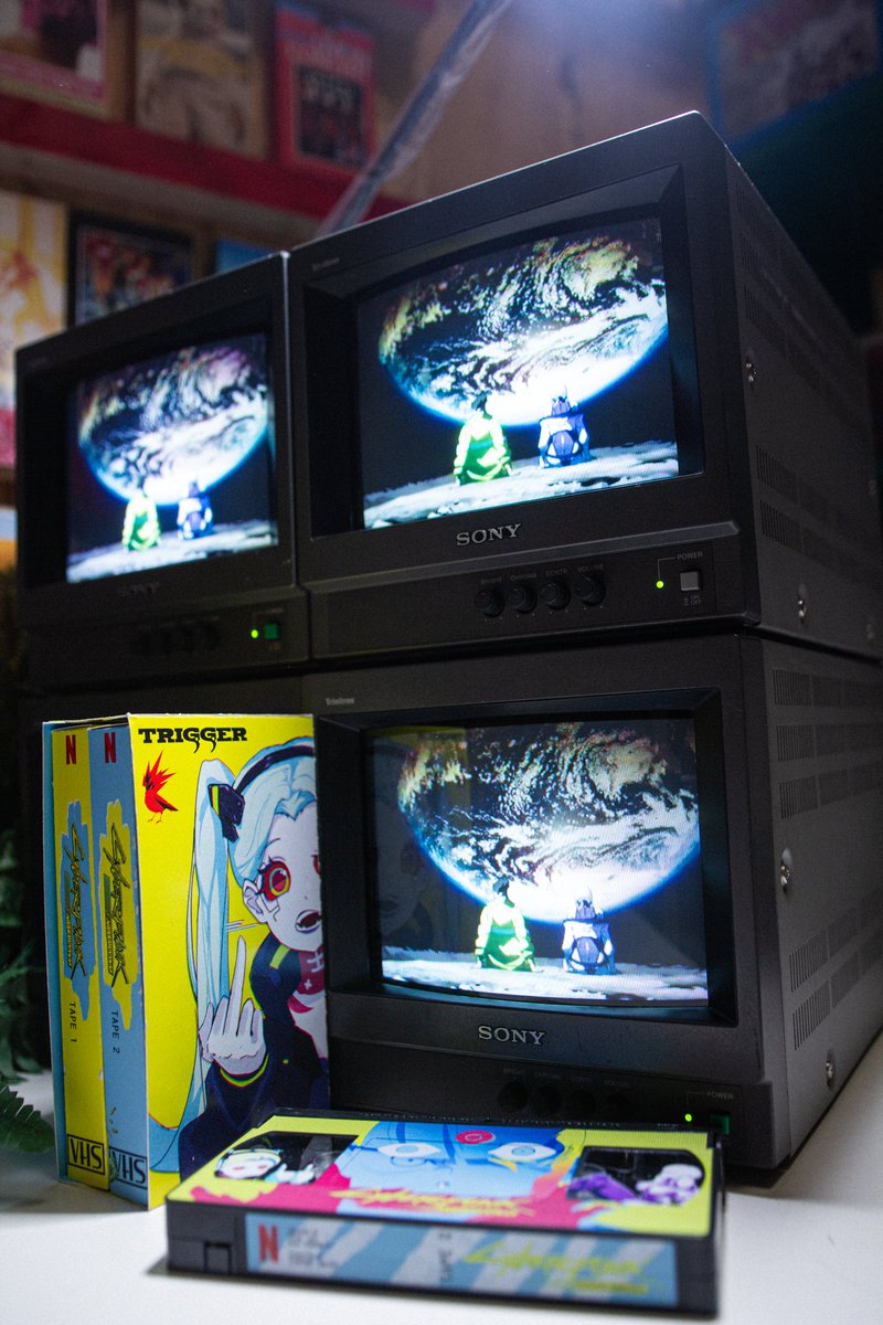 unstable_king's tweet photo. Cyberpunk Edgerunners fan made VHS box set I made.

#cyberpunk2077 #edgerunners #vhs #vcr #bekindrewind https://t.co/UUNlQGLYI7