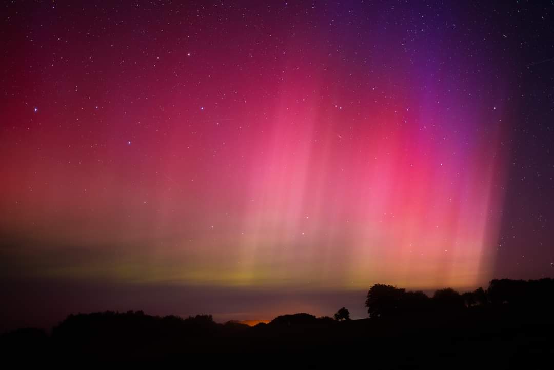 A cool bright sky! Northern Lights early this morning 13th September 2023 in County Donegal. The Northern Lights was seen back in March 2023 all over County Donegal. #northernlights #auroraborealis #donegal #discoverdonegal #ireland 📸 Ethereal Light Photography