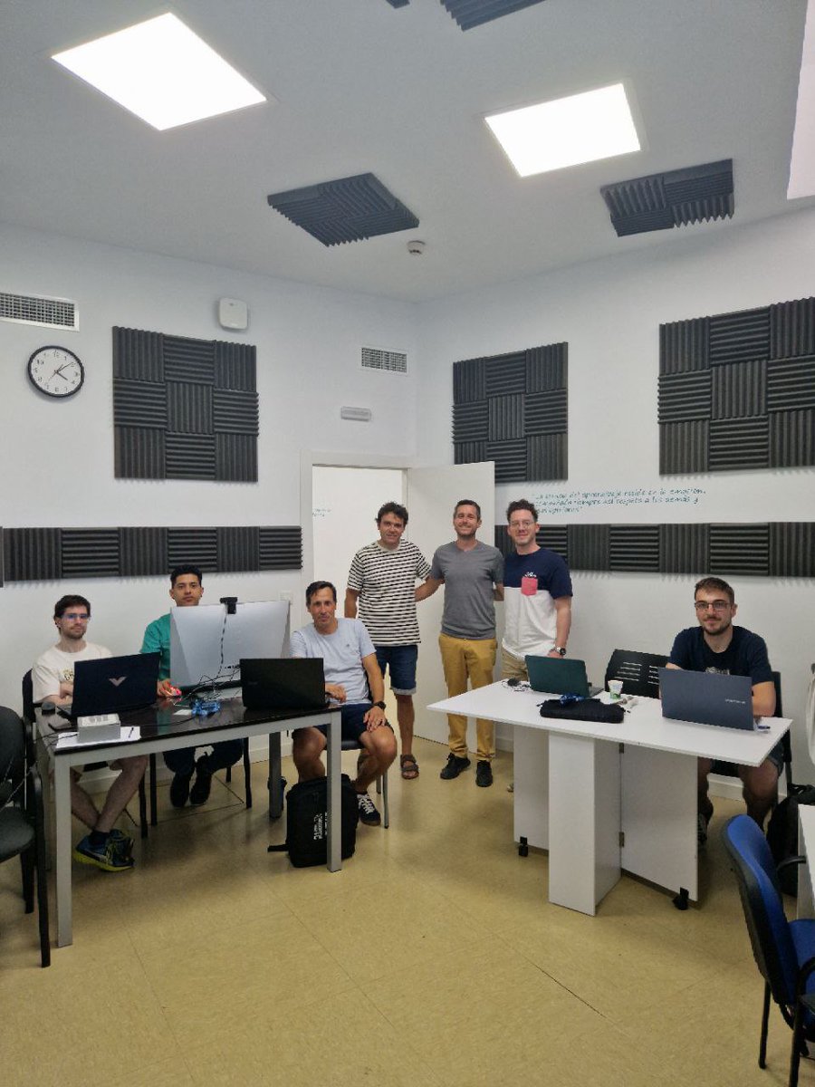biofab_alc's tweet image. 🎉Retrospectiva de nuestros talleres de Julio🎉

👏🏼Muchísimas gracias a todos por vuestra participación e interés

🏆Especial mención a nuestros maravillosos instructores y a @simIAlicante por dejarnos usar sus instalaciones

@isabial_iis #UA #BioFab #Investigación #Formación