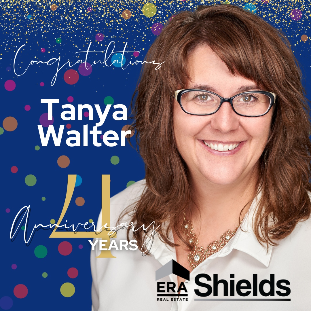 ERAShields's tweet photo. Congratulations Tanya on 4 years at ERA Shields! Thank you for being an essential part of our success! You are greatly appreciated!😎🎉🏡 #TeamERA #ColoradoSprings #Colorado #REALTOR #HelpingFamilies #WelcomeHome https://t.co/40fCokCNNR
