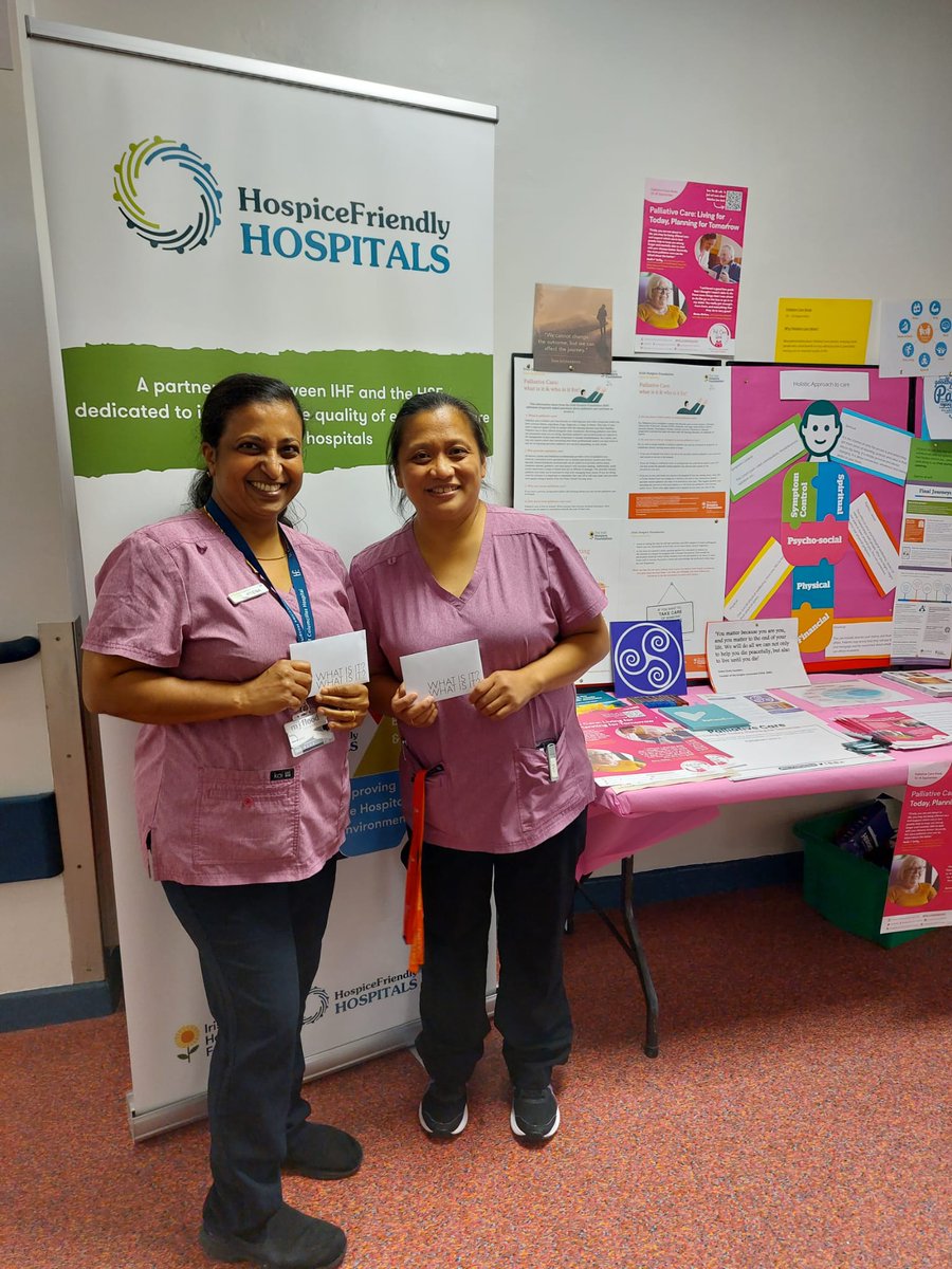 To celebrate the 10th annual Palliative Care Week at St. Columcille's Hospital, our Palliative Care CNS, Leonie, and End of Life Care Coordinator, @MaureenOConne12 held an information stand to raise awareness & support staff 🎀#pallcareweek10 @IrishHospice @AIIHPC @NationalQPS