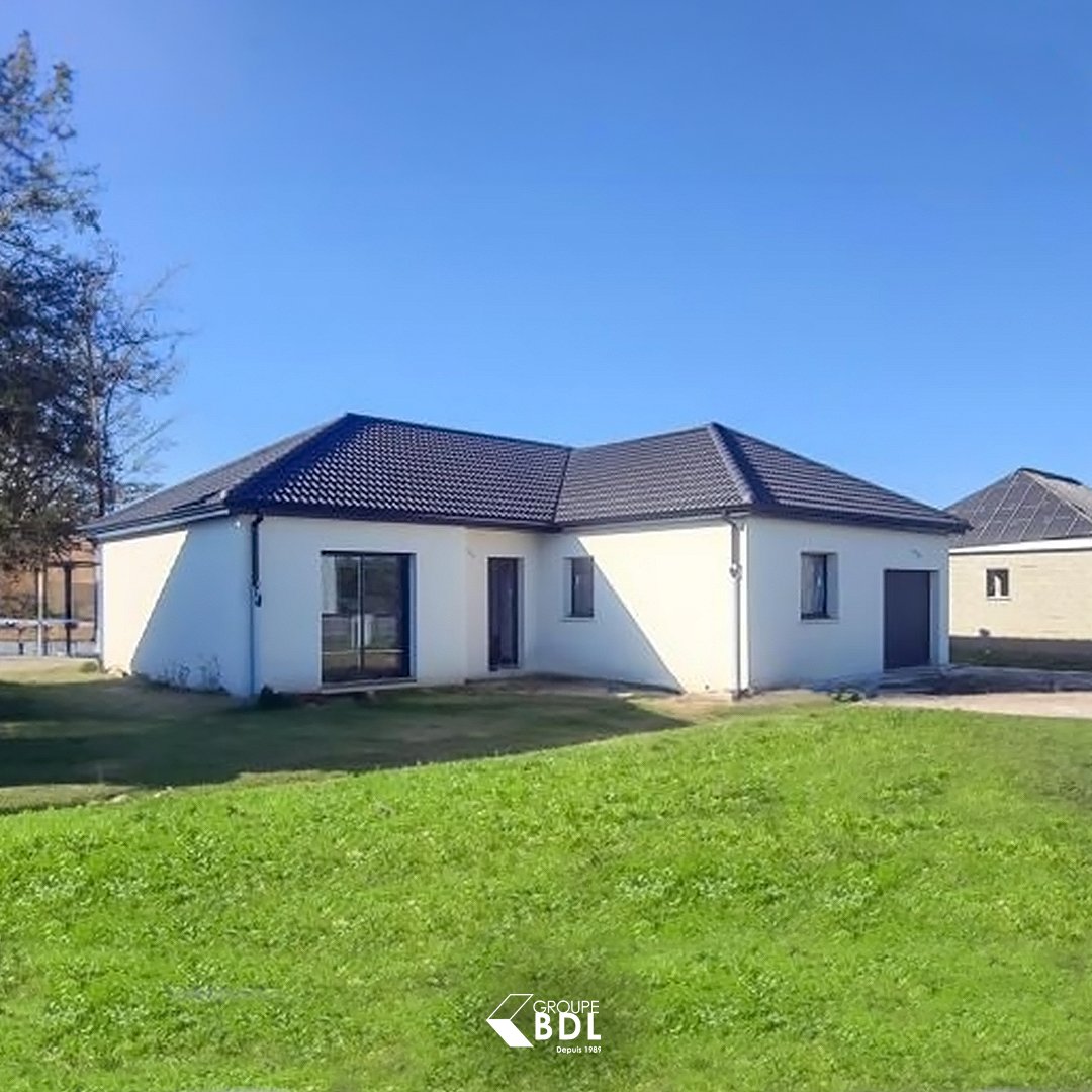 Res_Picardes's tweet photo. [#PortesOuvertesBDL] 📅 Du 15 au 17 Septembre, les équipes #RésidencesPicardes de Saint-Quentin vous ouvrent les portes d'une #construction de 104 m² habitables aux belles prestations 🤗

✅ + d'infos sur : https://t.co/d1IQ2phJuM

#GroupeBDL #maisonsindividuelles https://t.co/ecGIC1m9Rr