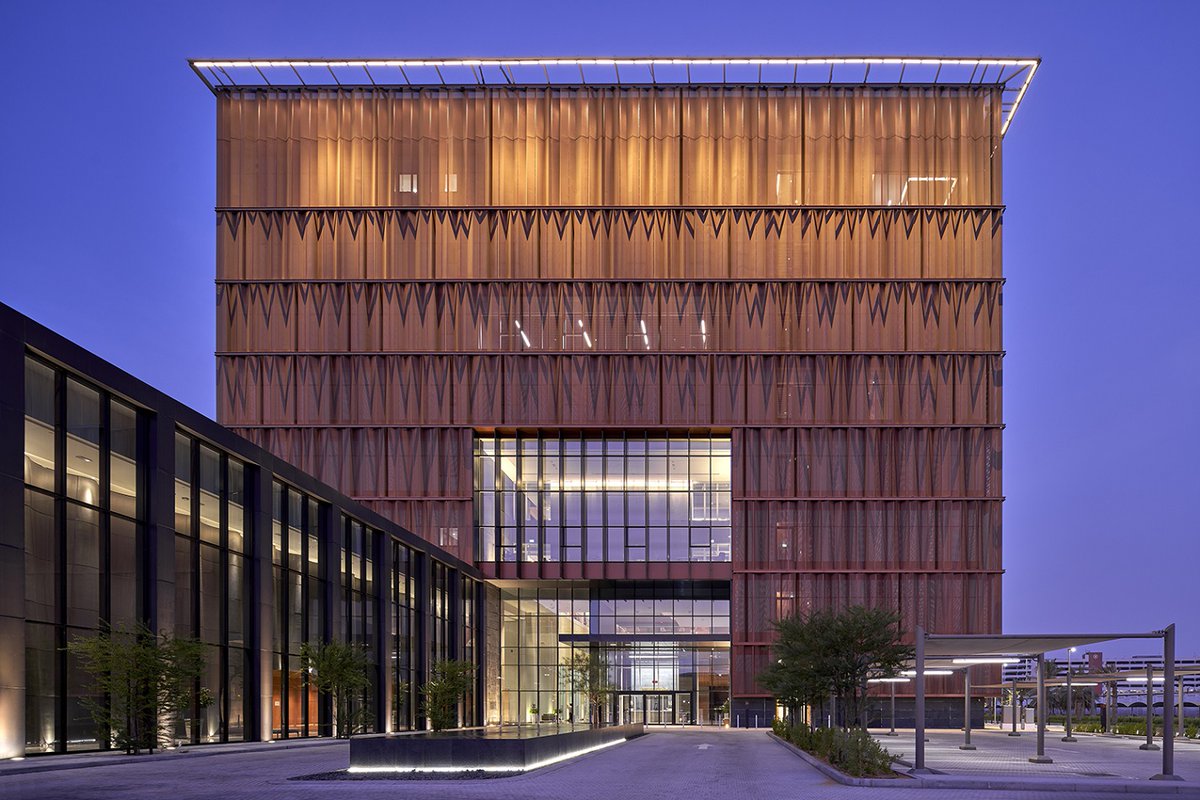 LOOP Design Awards tweet media