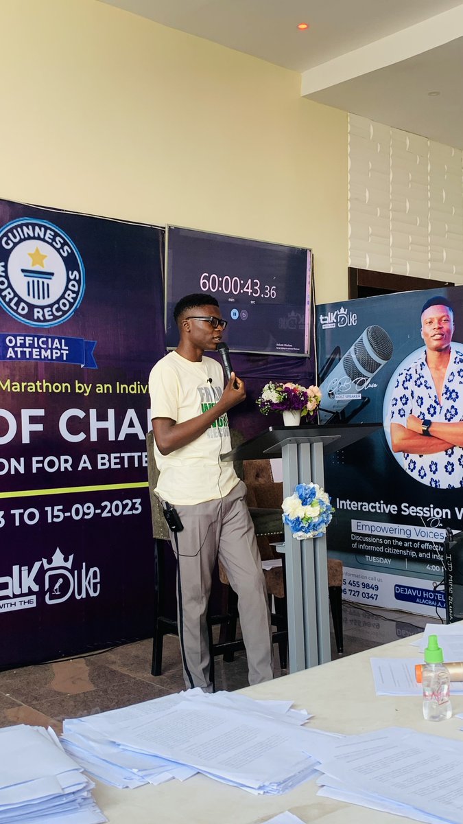Lord_Bamz's tweet photo. Nothing new, just a boy from Nigeria having the longest marathon speech.
60 hours in , we are with you!! @Cb_0lusa @talkwiththeduke
#FromWordsToWorldRecords
#GoDuke https://t.co/ROEEo3Yb9k