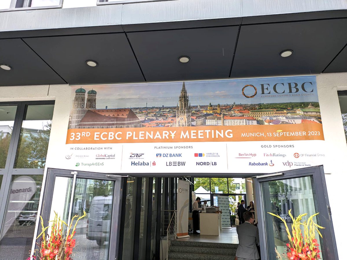 📍We're in Munich today at the <a href="/EEMActionPlan/">Energy Efficient Mortgages Initiative 🌿🏡</a> Sustainability &amp; Digitalisation Pavilion &amp; <a href="/EMF_ECBC/">EMF-ECBC</a> Plenary meeting

🎯Discussing how #digitalization for managing #bigdata &amp; innovative #research support the #banking sector in the way to sustainability and compliance with the EPDB